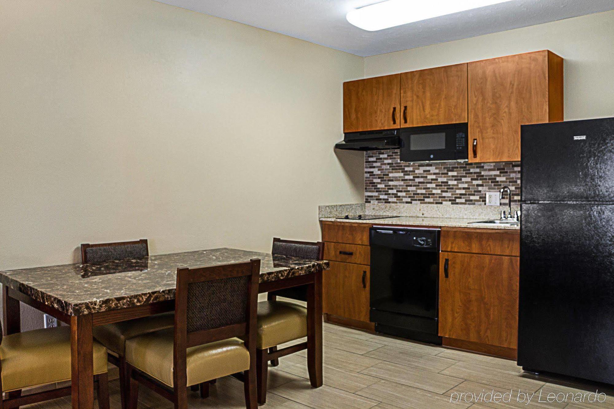 Mainstay Suites Fargo - I-94 Medical Center Luaran gambar